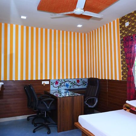 P P Lodging Mangvadi Exterior photo